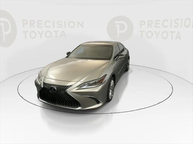 2021 Lexus ES ES 300h Luxury