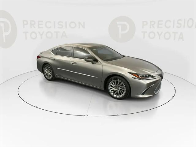2021 Lexus ES ES 300h Luxury