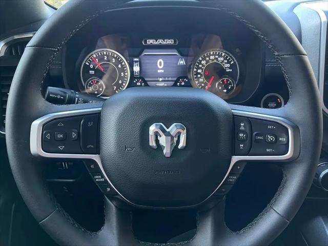 2025 Ram 1500 Big Horn Crew Cab 4x4 64 Box