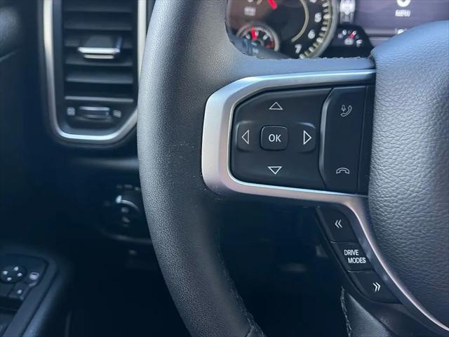 2025 Ram 1500 Big Horn Crew Cab 4x4 64 Box