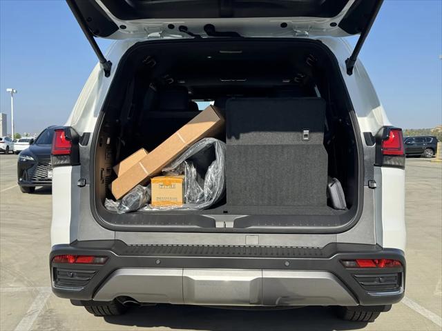 2026 Lexus LX Luxury