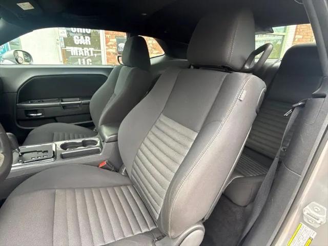 2013 Dodge Challenger SXT