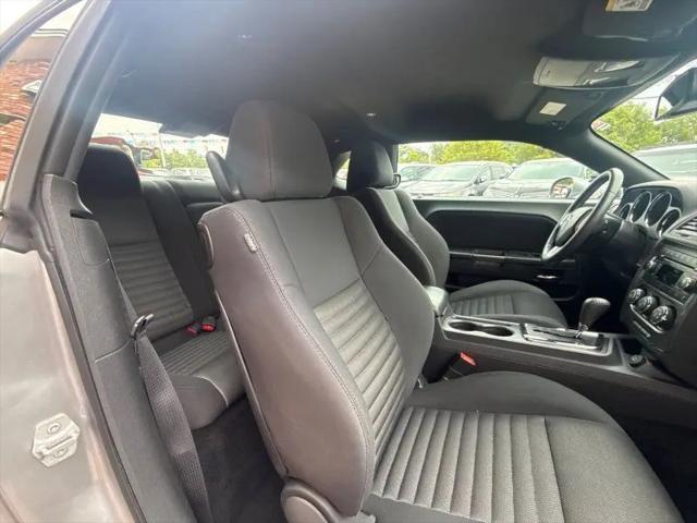 2013 Dodge Challenger SXT