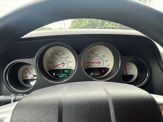 2013 Dodge Challenger SXT