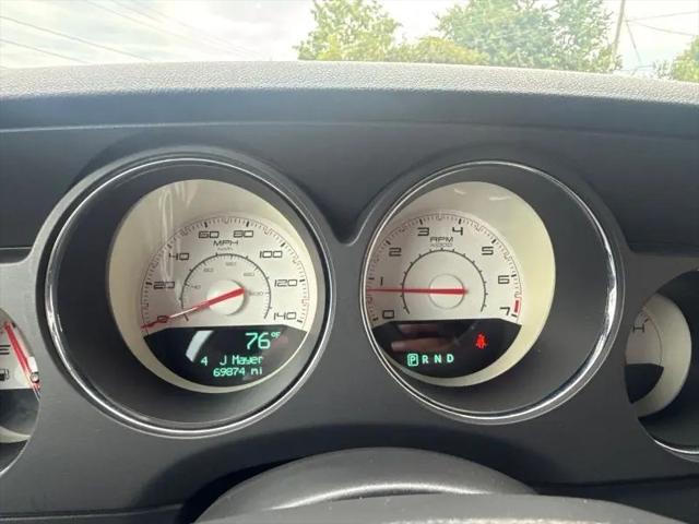 2013 Dodge Challenger SXT