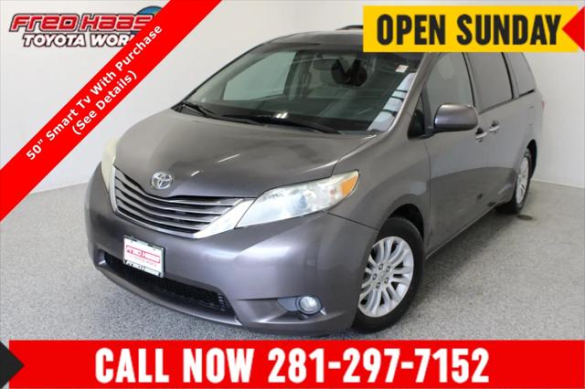 2015 Toyota Sienna XLE Premium 8 Passenger for sale in Spring, TX