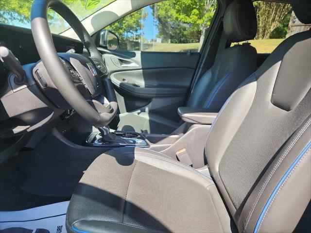 2025 Buick Encore GX Sport Touring FWD