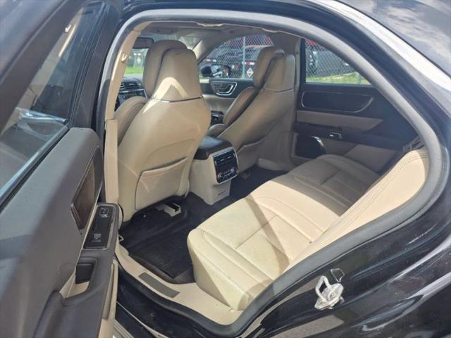 2017 Lincoln Continental Reserve