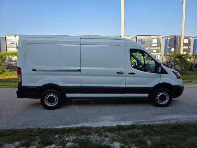 2019 Ford Transit Medium Roof w/Sliding Side Door w/LWB