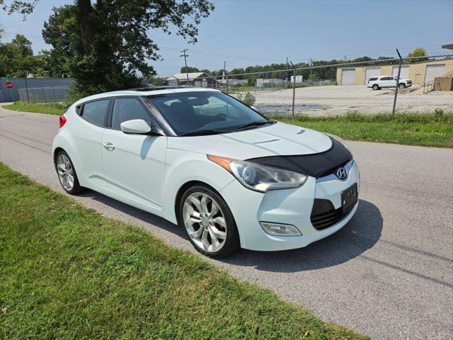 2012 Hyundai Veloster Base w/Red/Black