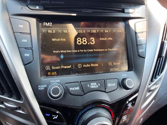 2012 Hyundai Veloster Base w/Red/Black