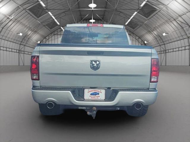 2018 Ram 1500 Express Crew Cab 4x2 57 Box
