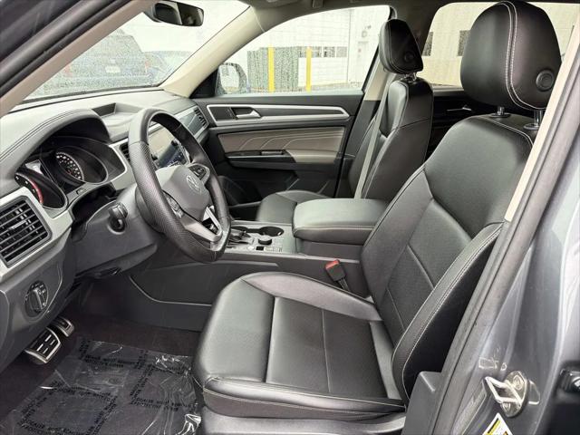 2021 Volkswagen Atlas 3.6L V6 SE w/Technology R-Line