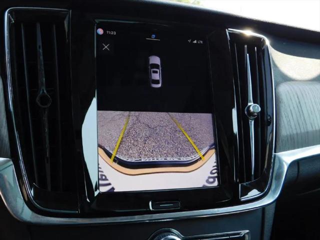 2023 Volvo S90 B6 Plus