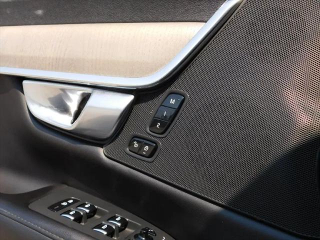 2023 Volvo S90 B6 Plus