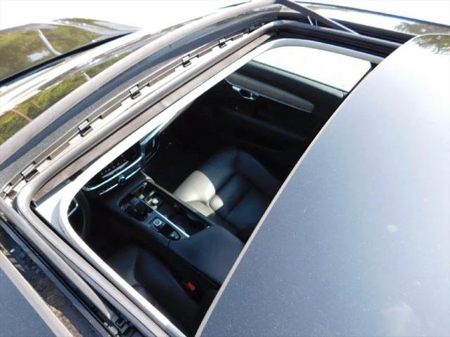 2023 Volvo S90 B6 Plus