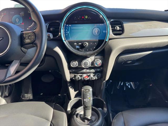 2022 MINI Hardtop Cooper