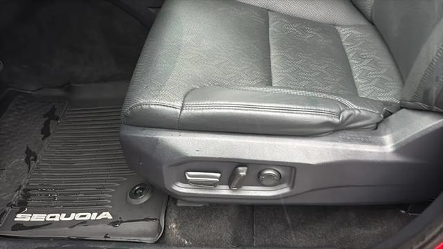 2025 Toyota Sequoia SR5