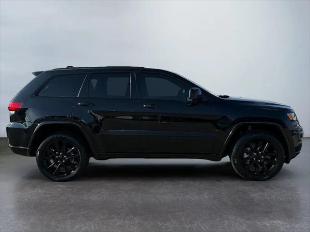2021 Jeep Grand Cherokee Laredo X 4x4