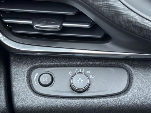 2026 Buick NV Preferred FWD