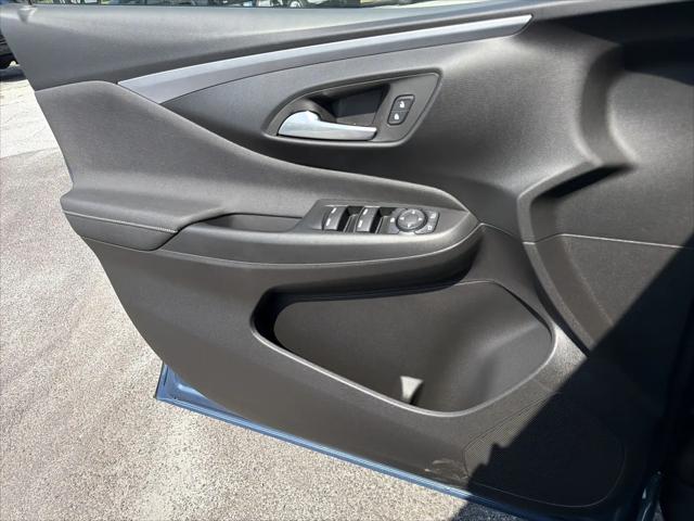 2026 Buick NV Preferred FWD