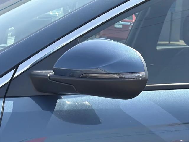 2026 Buick NV Preferred FWD