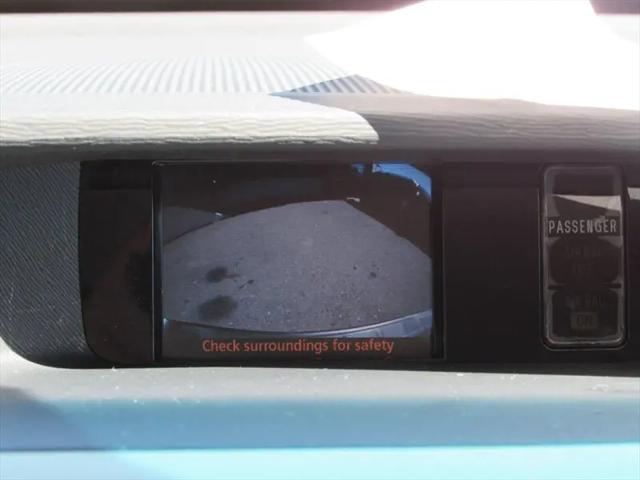 2012 Toyota Sienna LE V6 8 Passenger
