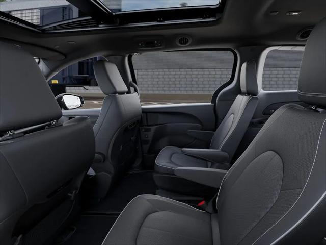 2027 Chrysler Pacifica Limited AWD