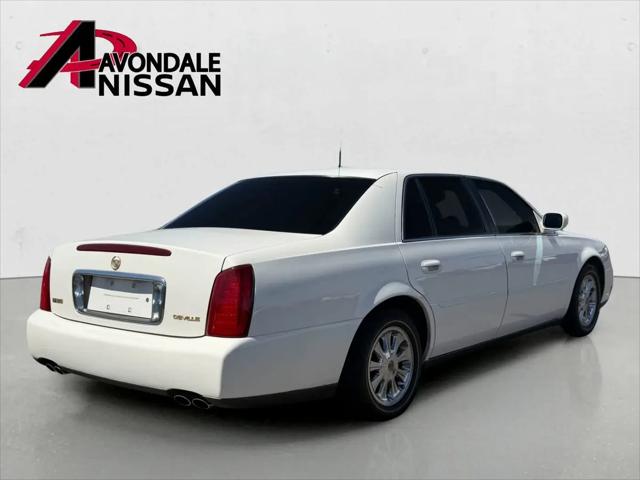 2004 Cadillac DeVille Standard