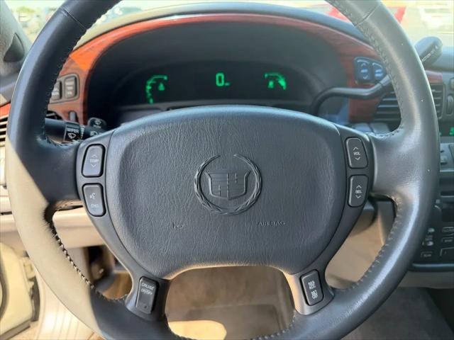 2004 Cadillac DeVille Standard