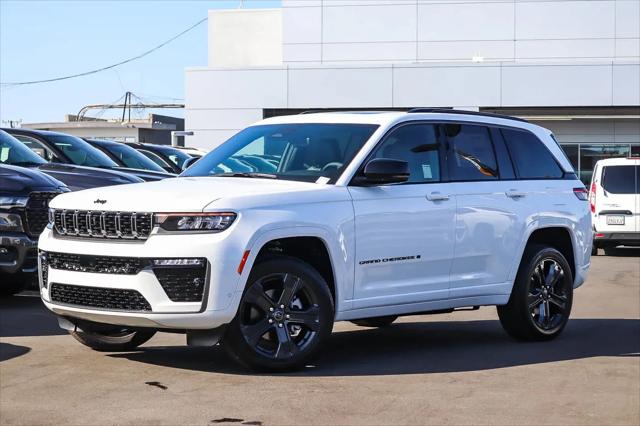 2027 Jeep Grand Cherokee Limited Reserve for sale in Costa Mesa, CA