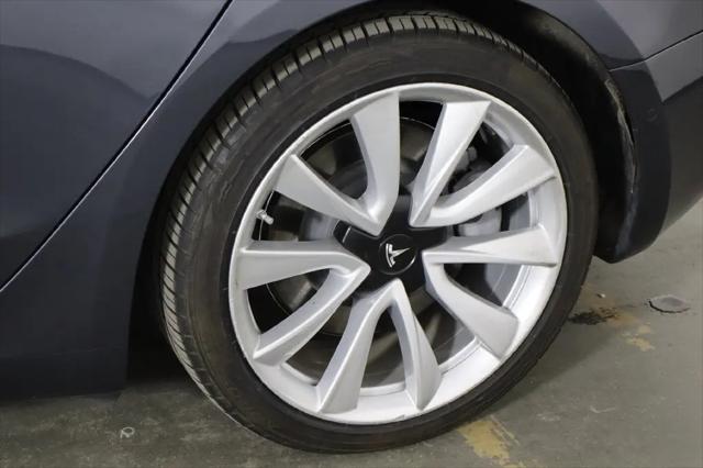 2020 Tesla Model 3 Standard Range Plus Rear-Wheel Drive