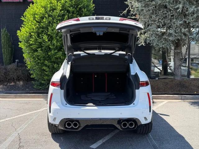 2022 Jaguar F-PACE SVR P550 AWD Automatic