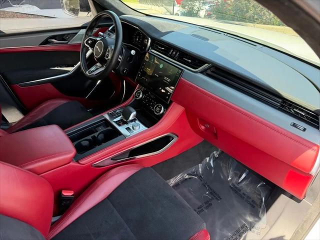2022 Jaguar F-PACE SVR P550 AWD Automatic