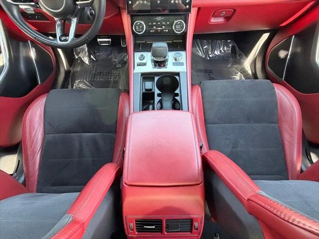 2022 Jaguar F-PACE SVR P550 AWD Automatic