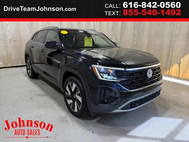 2024 Volkswagen Atlas Cross Sport 2.0T SE w/Technology for sale in Fruitport, MI