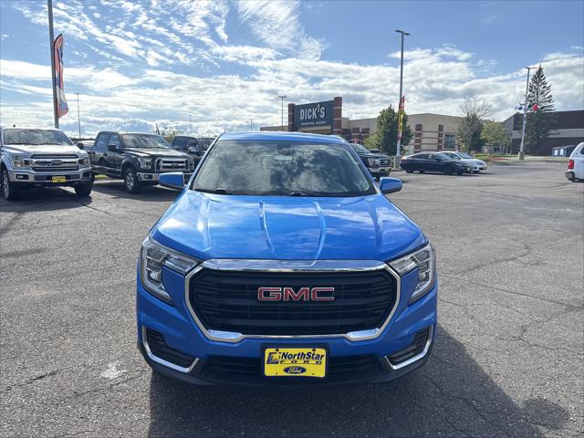 2024 GMC Terrain AWD SLE