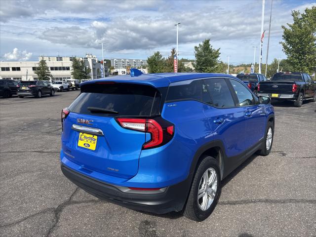 2024 GMC Terrain AWD SLE