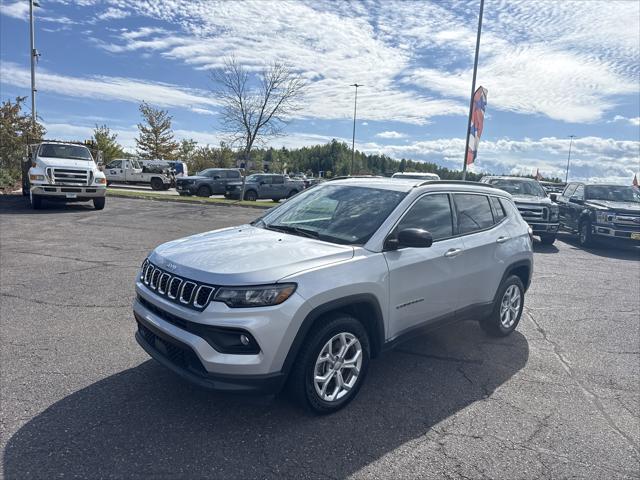2024 Jeep Compass Latitude 4x4 for sale in Duluth, MN