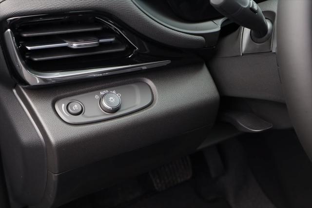 2026 Buick NV Sport Touring FWD