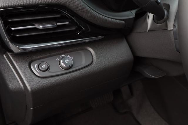 2026 Buick NV Sport Touring FWD