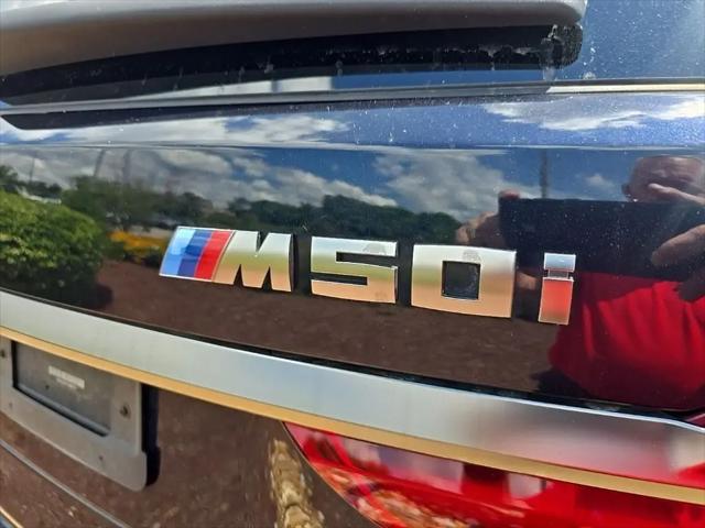 2020 BMW X7 M50i