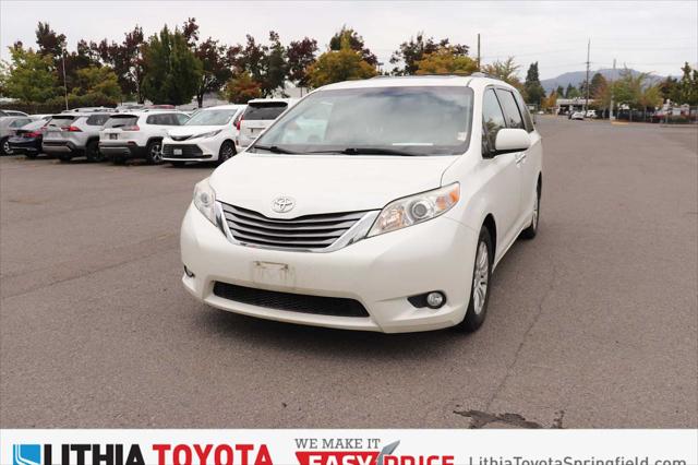2015 Toyota Sienna XLE 8 Passenger for sale in Springfield, OR