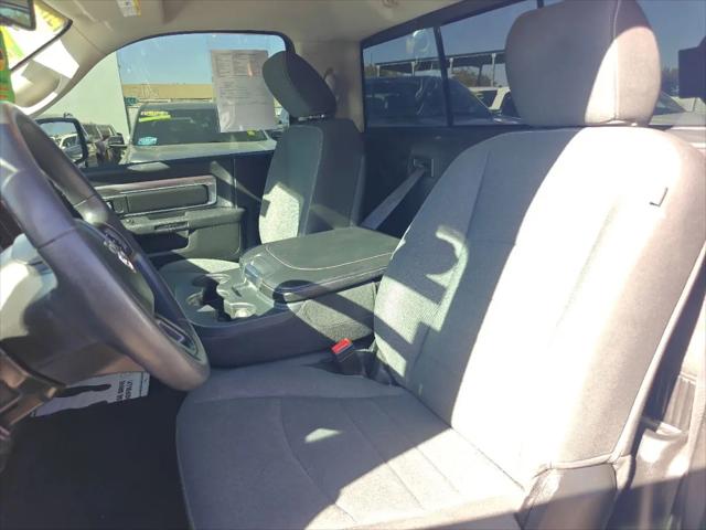 2022 Ram 1500 Classic Tradesman Regular Cab 4x2 64 Box