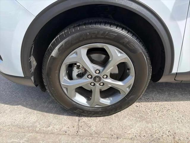 2025 Ford Escape ST-Line Select