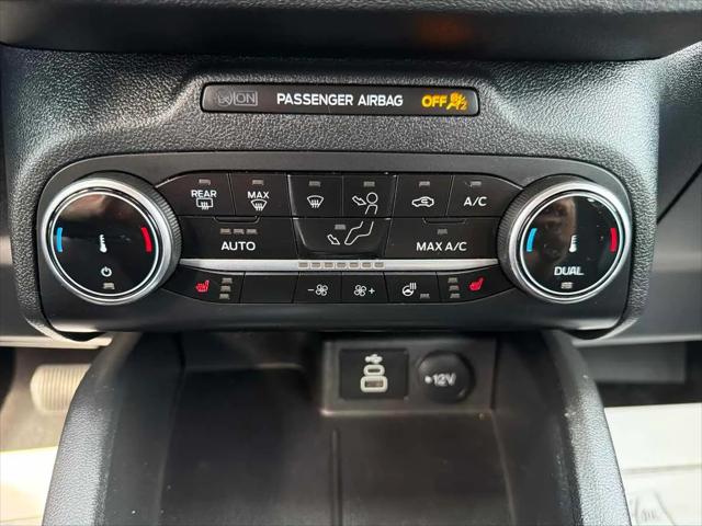 2025 Ford Escape ST-Line Select