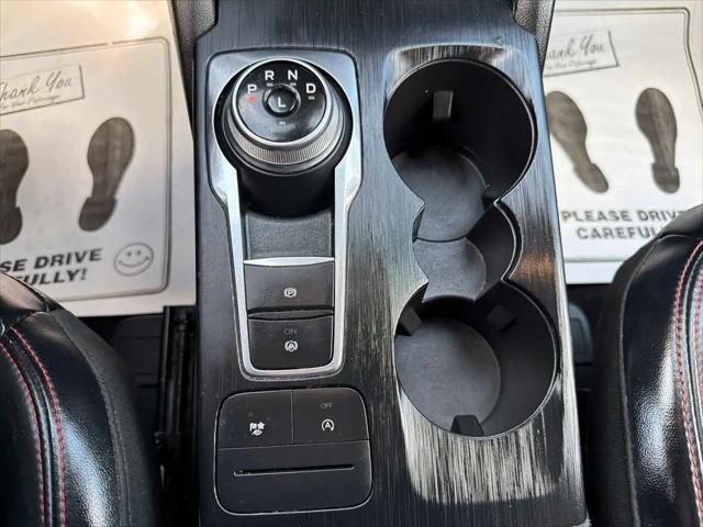 2025 Ford Escape ST-Line Select