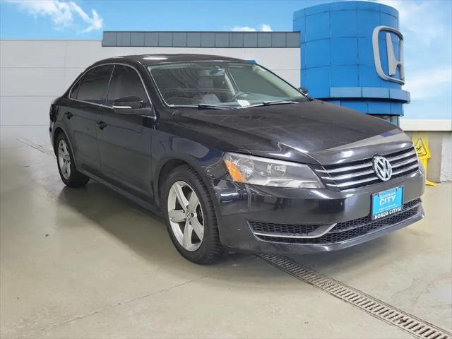 2013 Volkswagen Passat 2.5L SE for sale in Chicago, IL