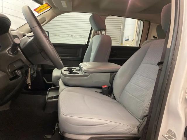 2019 Ram 1500 Classic Tradesman Crew Cab 4x2 57 Box