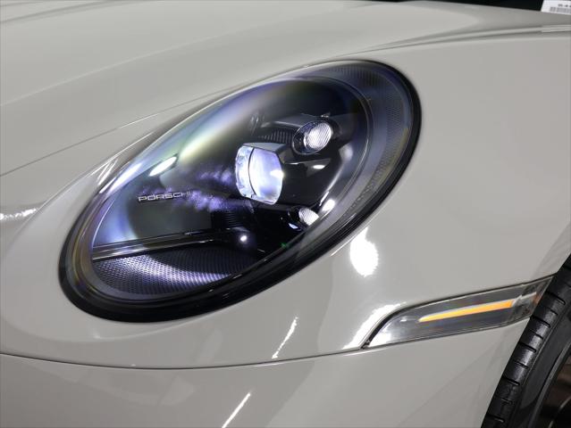 2022 Porsche 911 Carrera 4 GTS